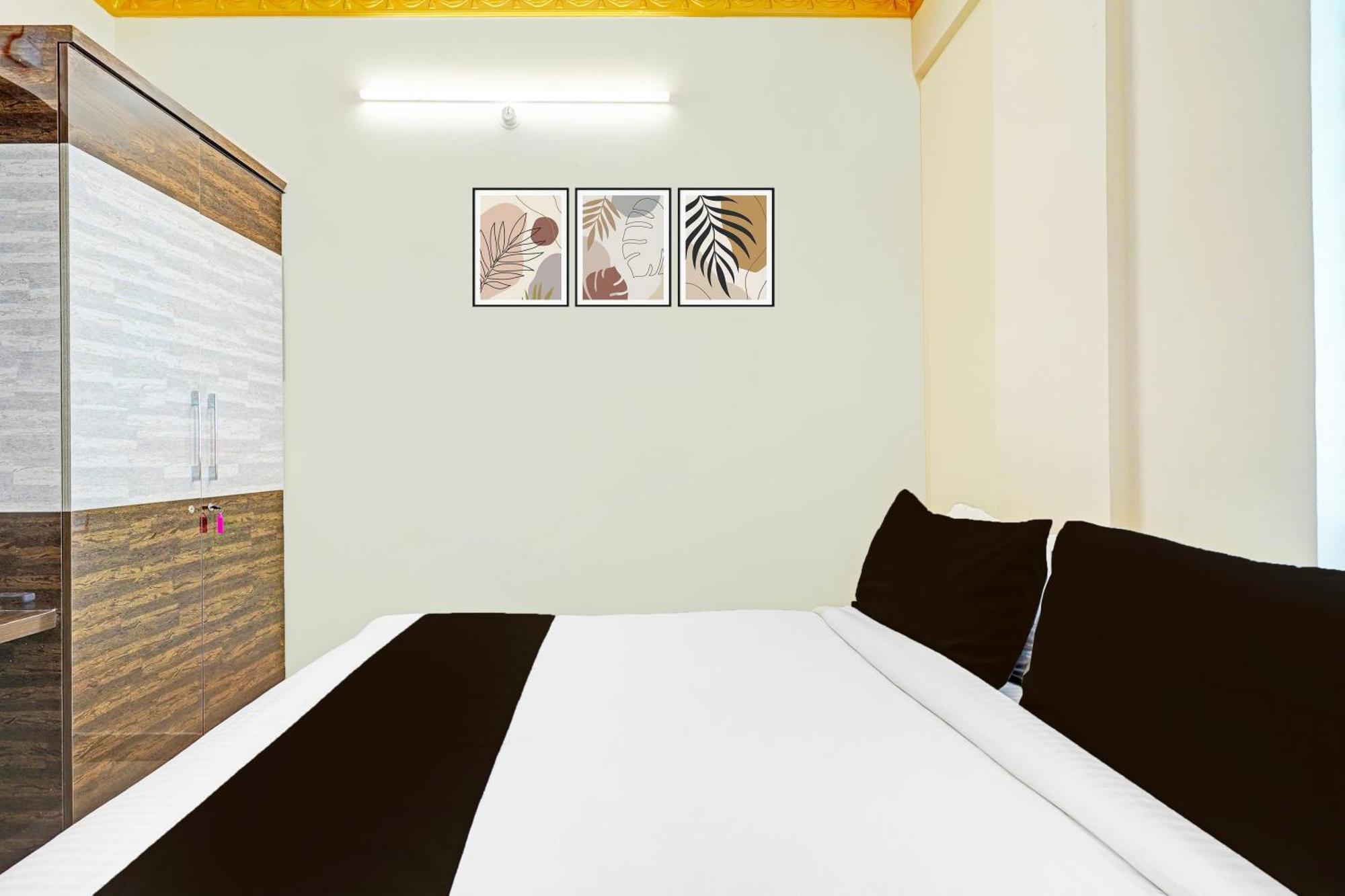Super Collection O Niladri Road Hotel Kammasandra Екстериор снимка